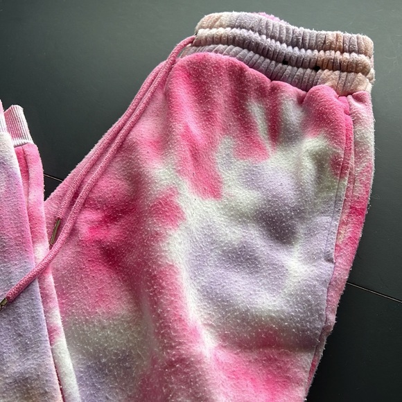 Sweatpants - Picture 2 of 4